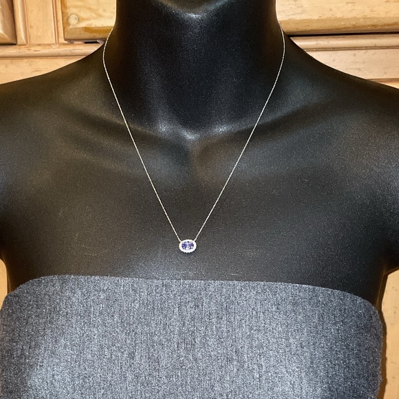 Solid 10K White Gold Natural Tanzanite Gem Faux Diamond Halo Necklace (not 14K) - Picture 10 of 13
